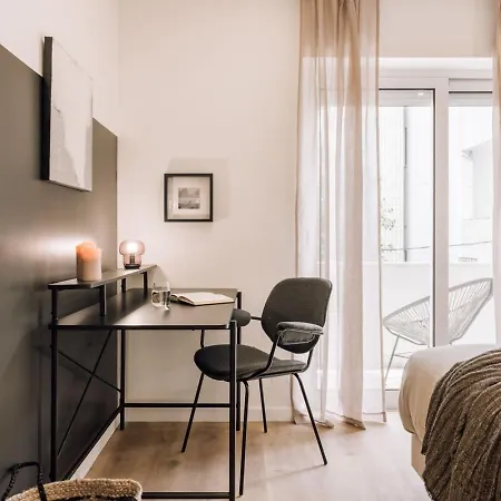 アパート Dujal - 2 Bedrooms And Terrace In Lapa リスボン